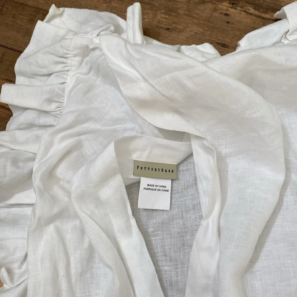 POTTERY BARN white linen 26x26” pillow cover with ruffle and envelope closure